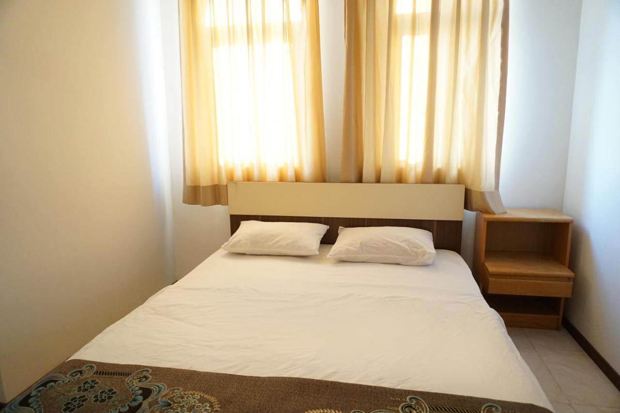 White Horse Hotel Baku Eksteriør bilde
