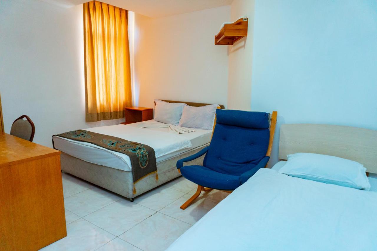 White Horse Hotel Baku Eksteriør bilde